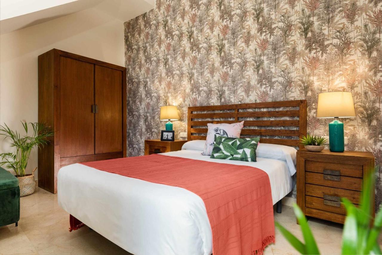 Monkeys Apartments Luxury Penthouse Pureza & Chill Out Siviglia Esterno foto